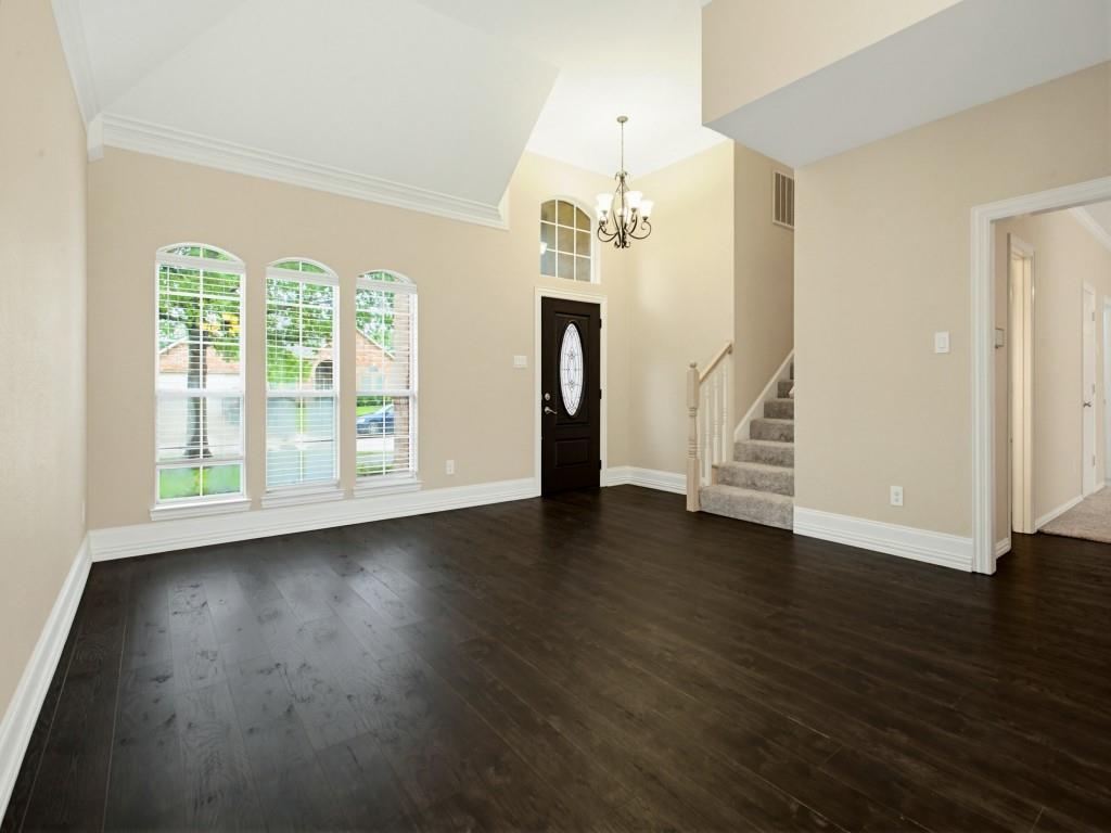 2724 Cedar Springs Court