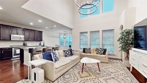 3308 Knoll Pines Road