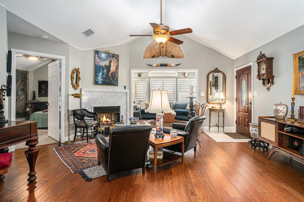 6154 Haley Lane