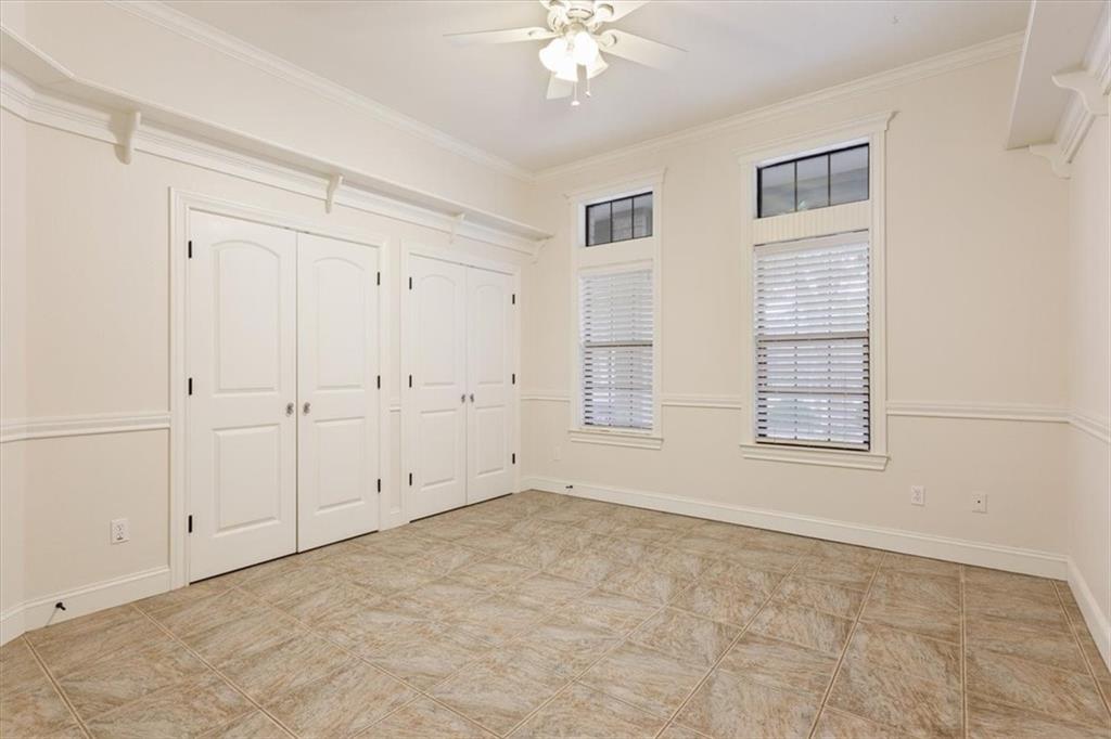 Three 17 River Oaks - Residential