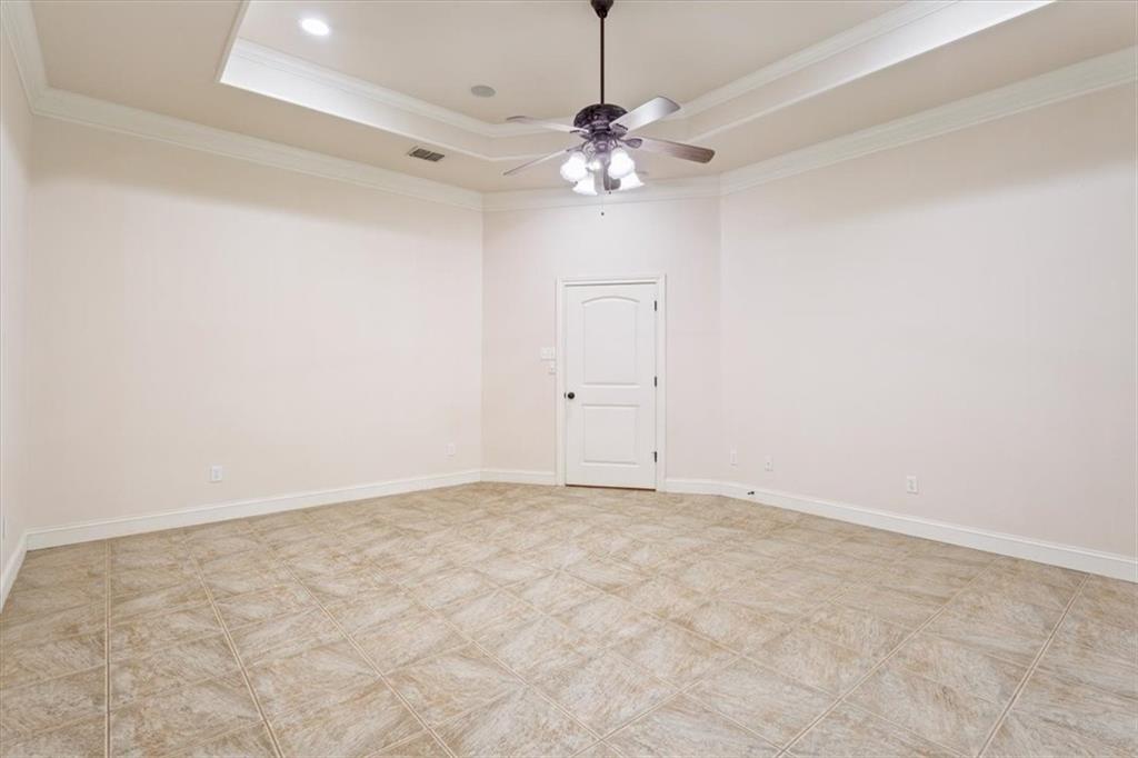 Three 17 River Oaks - Residential