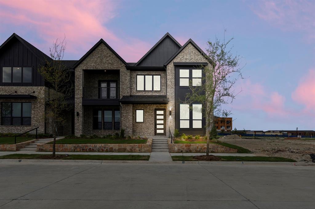 Ridgeline Towns - Residential