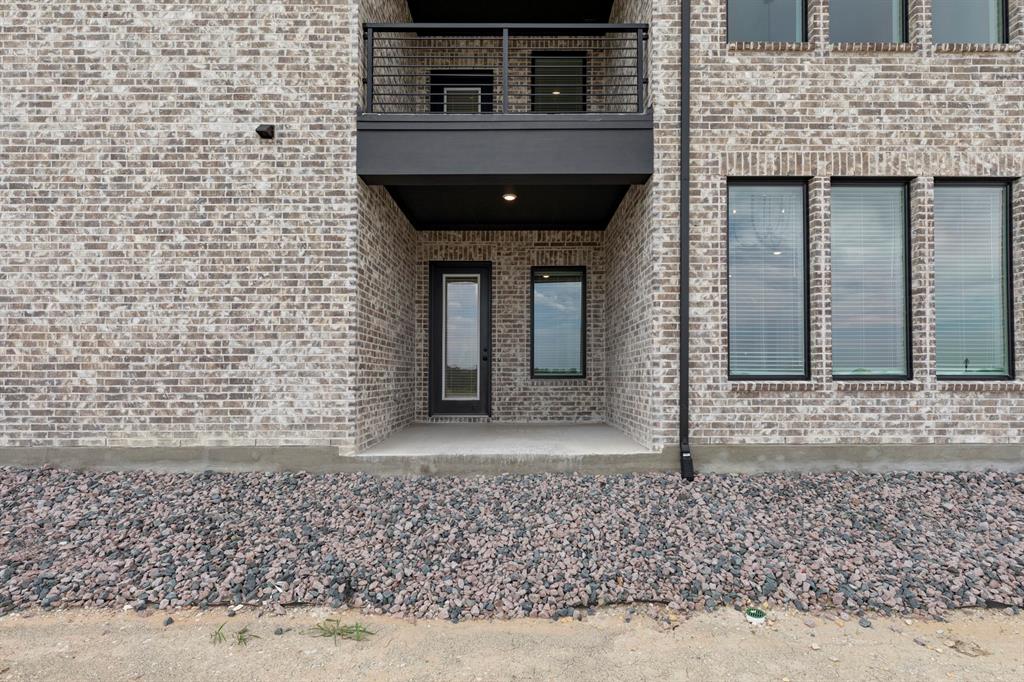 Ridgeline Towns - Residential