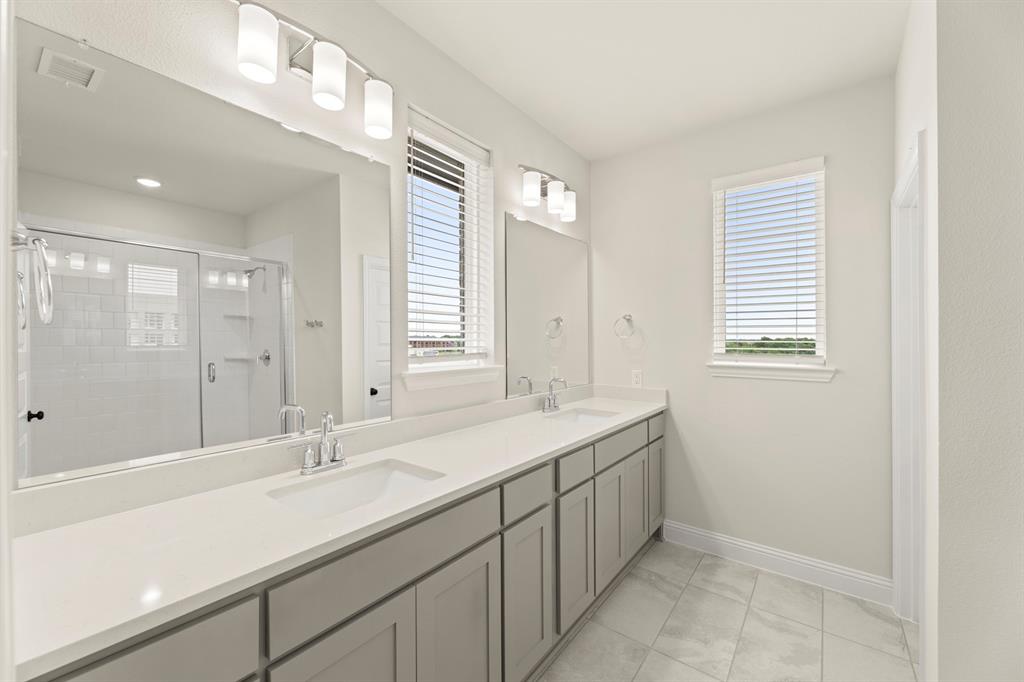 Ridgeline Towns - Residential