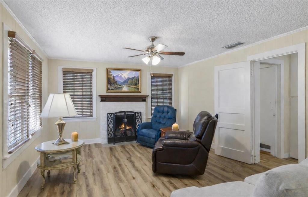 D. TOWNS - Residential