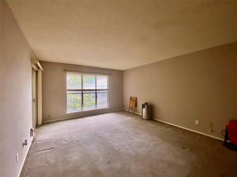 4837 Cedar Springs Road 321 Dallas TX 75219