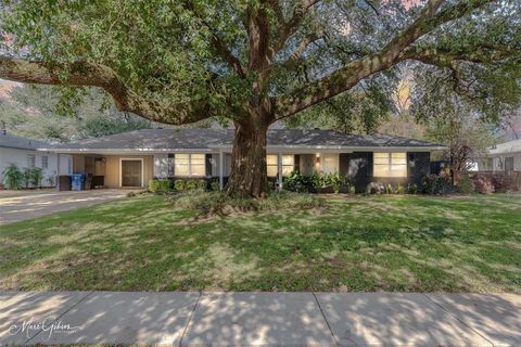 A home in Shreveport