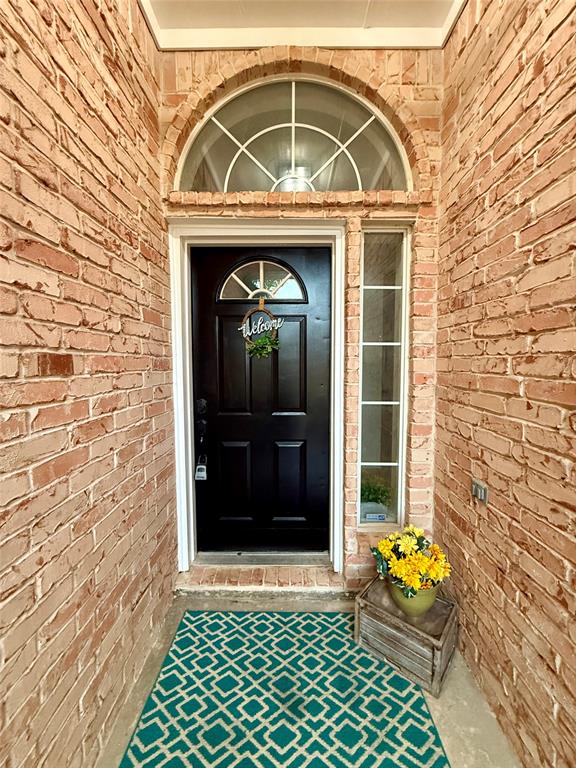 5520 Chimney Rock Drive
