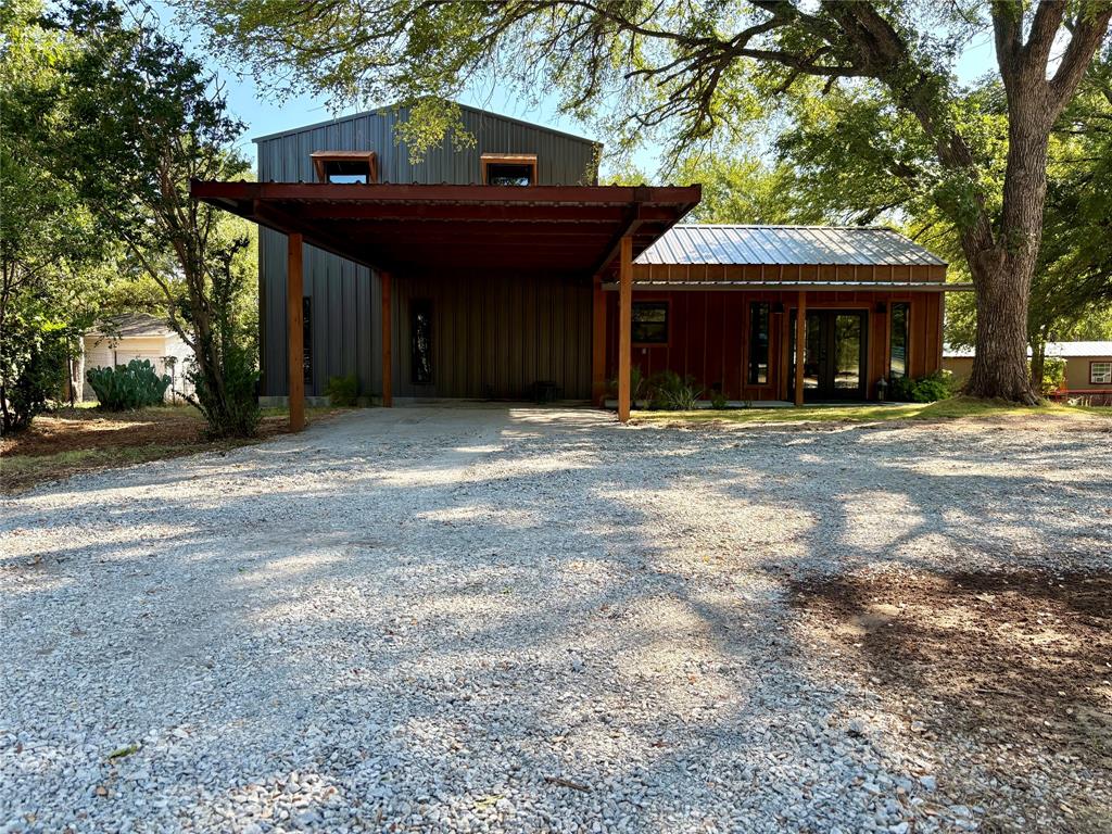 823 County Road 237