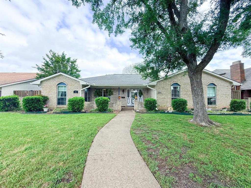 605 E Spring Valley Road