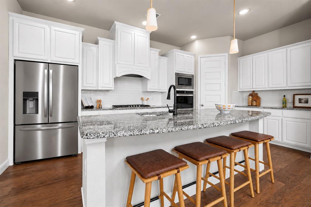 712 Brody Trail