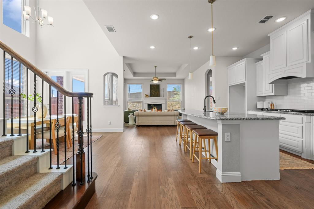 712 Brody Trail