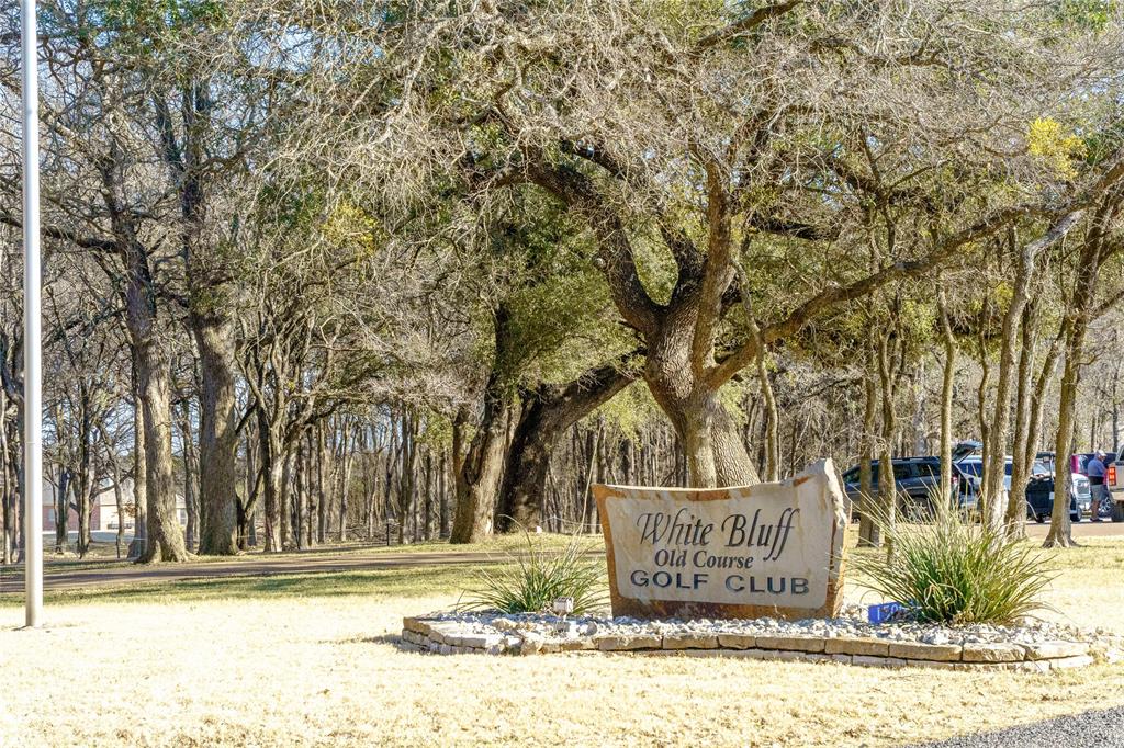 White Bluff #22 - Land