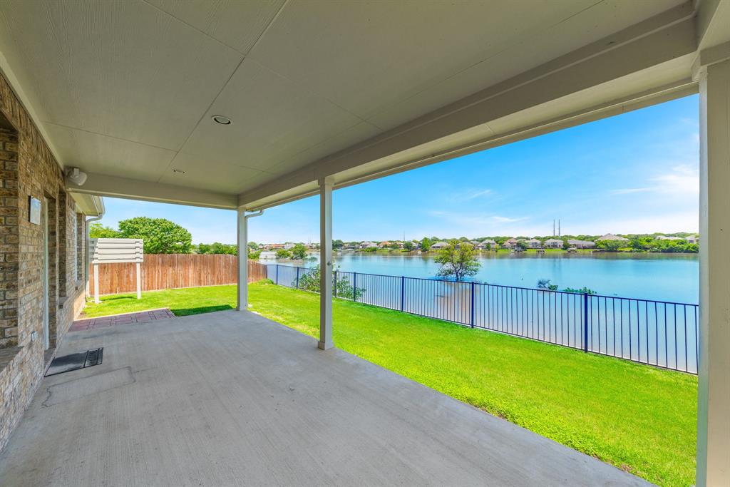 Waterfront Enchanted Bay Fwy - Residential