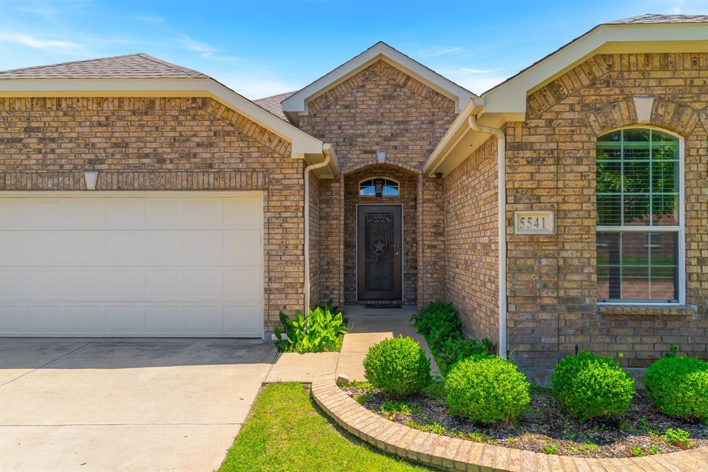 5541 Grenada Drive