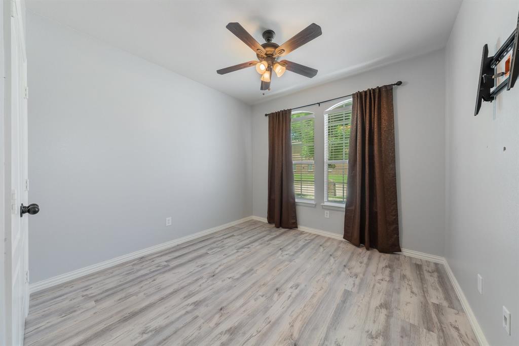 Waterfront Enchanted Bay Fwy - Residential