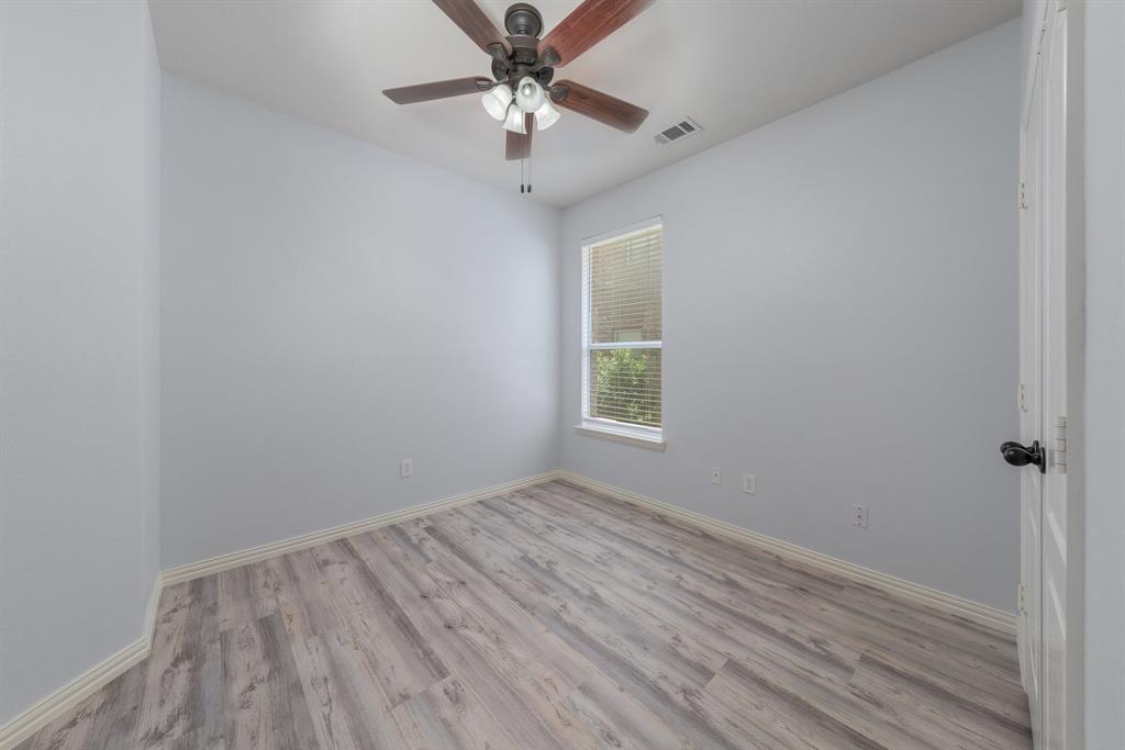 Waterfront Enchanted Bay Fwy - Residential