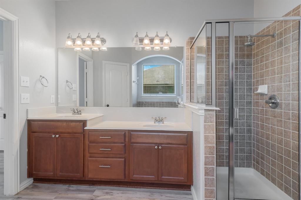 Waterfront Enchanted Bay Fwy - Residential