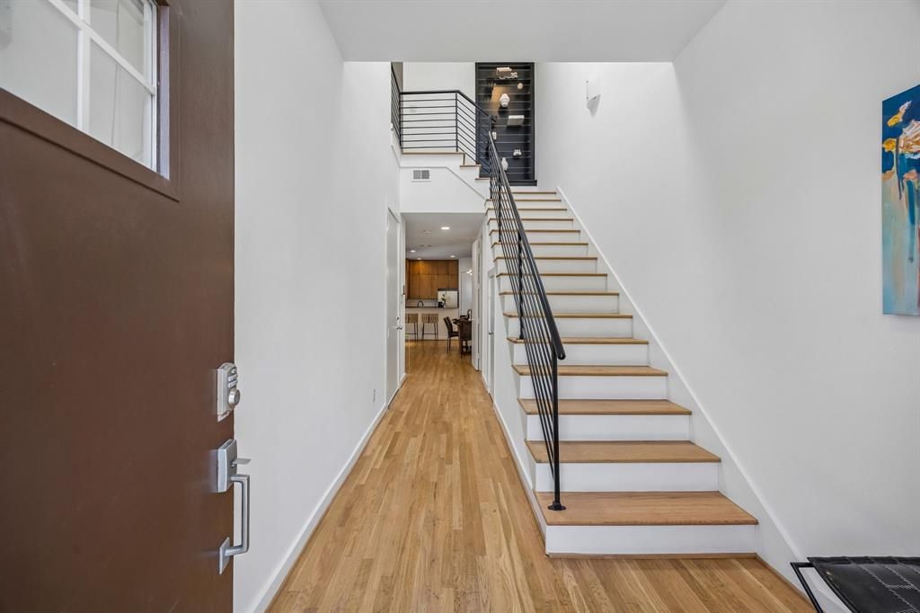 Photo of 4316 Gilbert Avenue, Dallas, TX 75219 (MLS # 21208398)