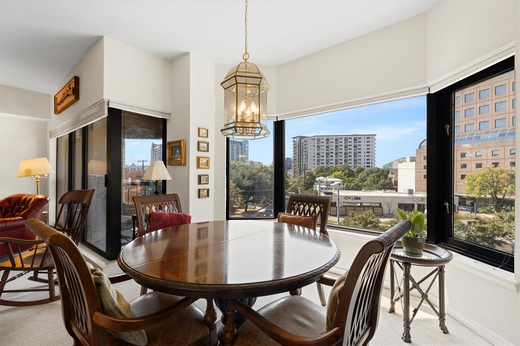 3030 Mckinney Avenue 304