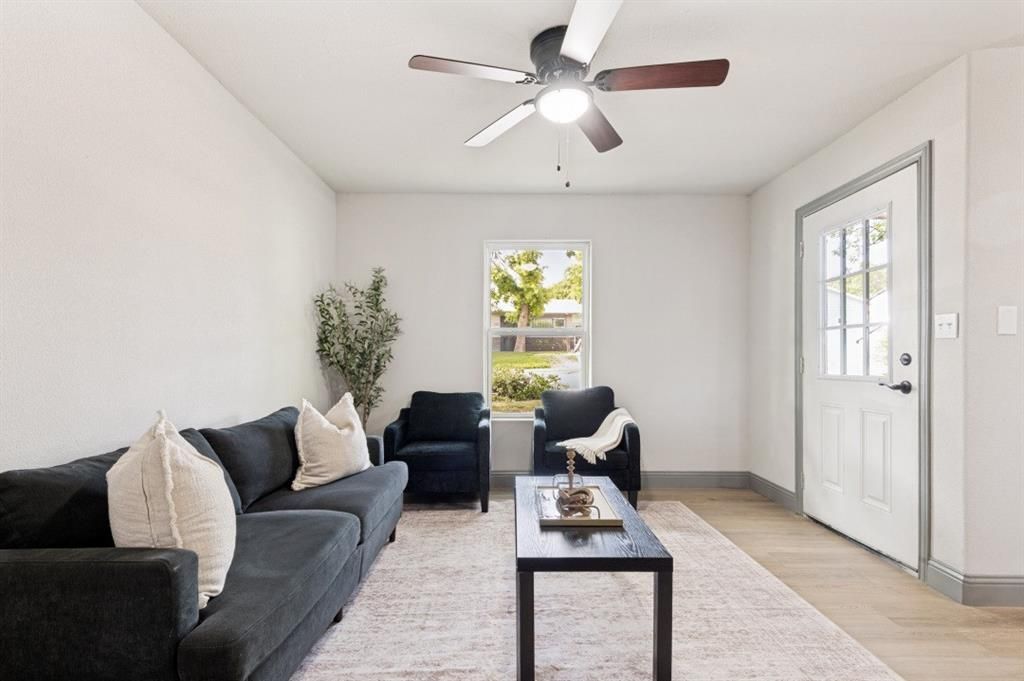 Photo of 3825 Childress Street, Fort Worth, TX 76119 (MLS # 21249392)