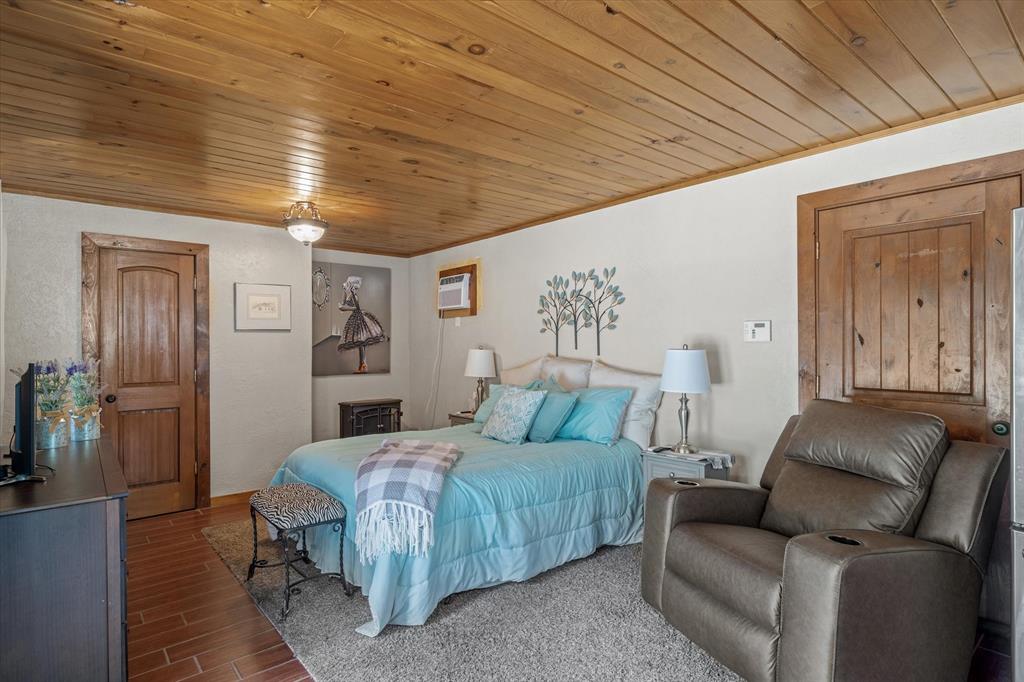 Abstract #586 - Residential