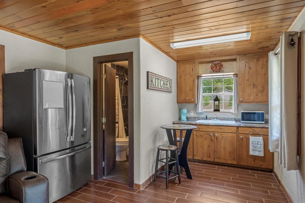 Abstract #586 - Residential