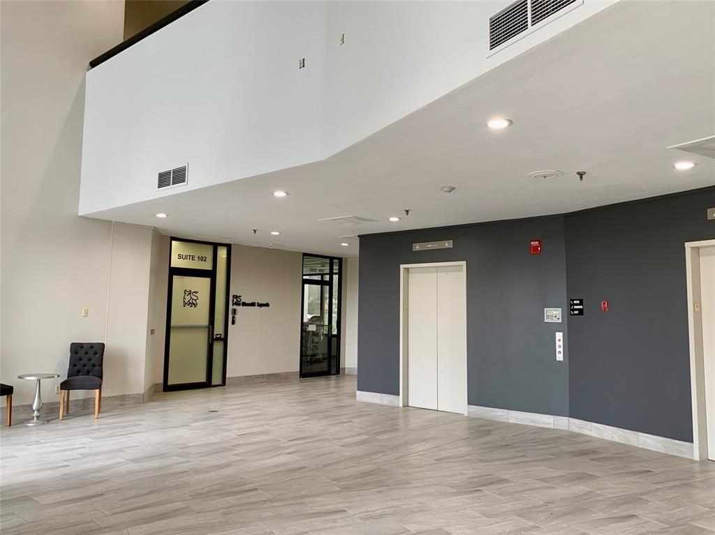 G-2237 - Commercial Lease