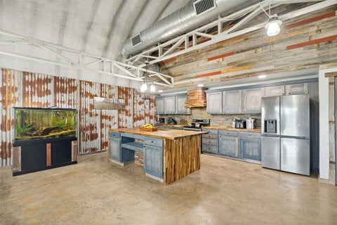 Tiny photo for 256 VZ County Road 2507, Canton, TX 75103 (MLS # 21286363)