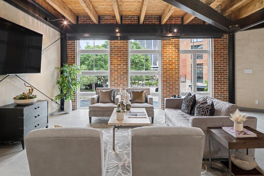 2927 Magnolia Hill Court