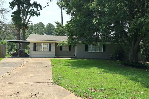 A home in Grand Cane