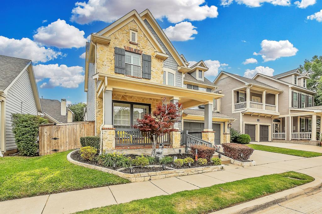 2215 Red Hawk Lane