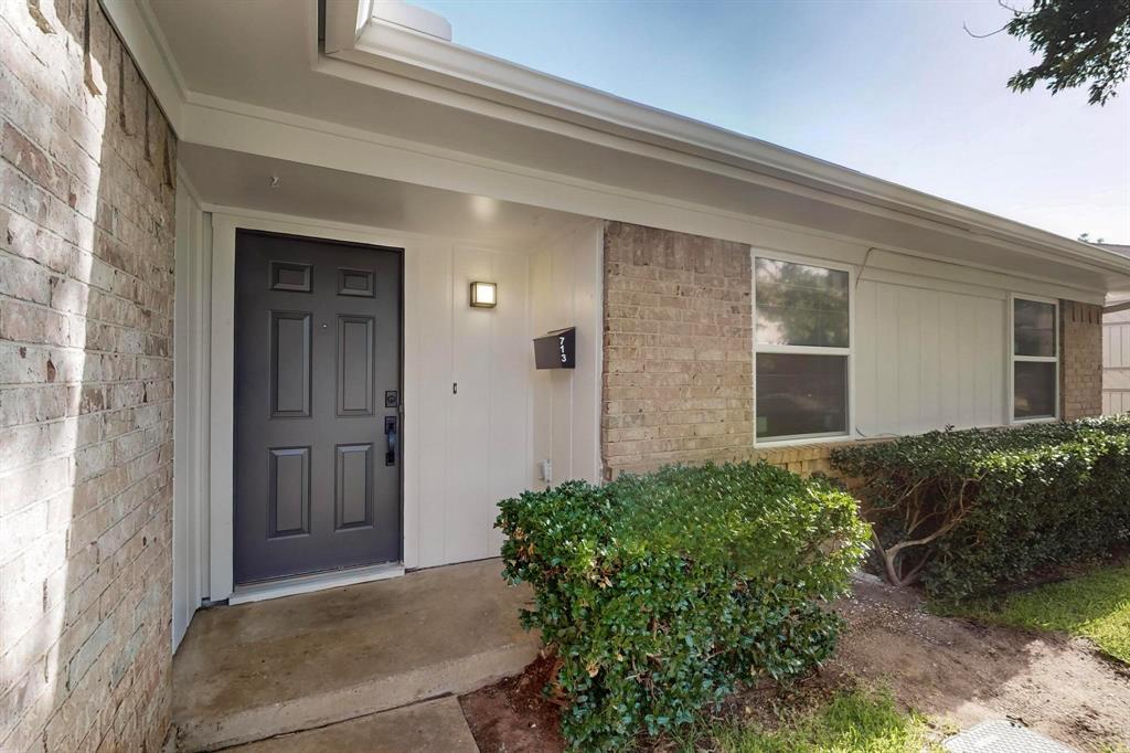 713 Dewberry Drive