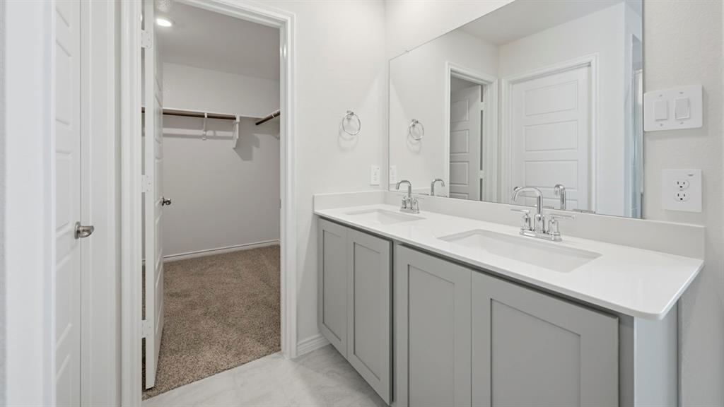 1206 Silent Peak Drive