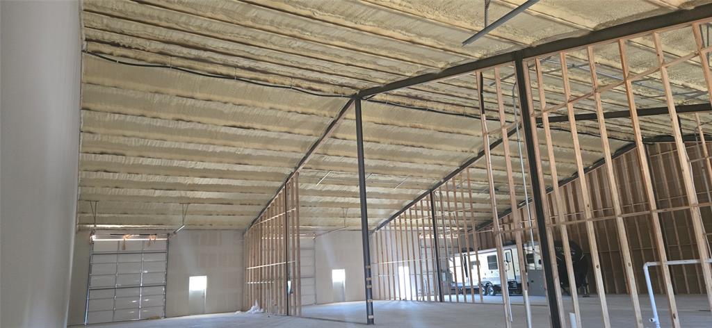 A0542 - Commercial Sale