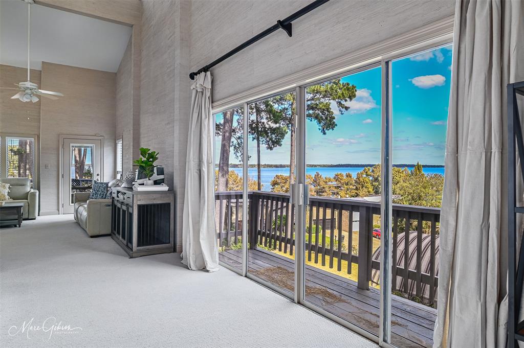 5715 S Lakeshore Drive