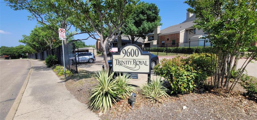 Trinity Royal Condos - Residential