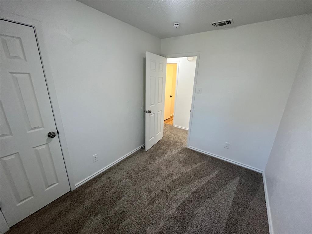 Hertiage Park 02 Instl - Residential Lease