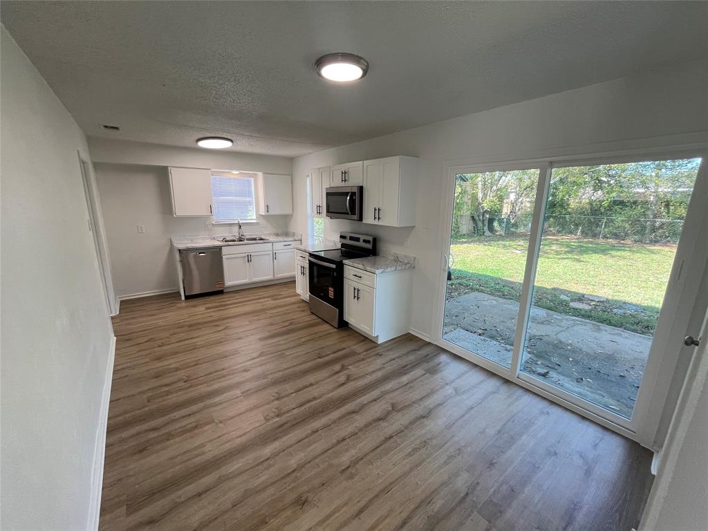 Hertiage Park 02 Instl - Residential Lease