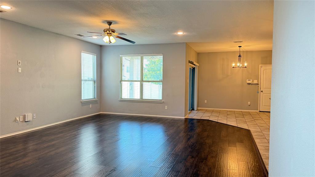1009 Bruni Court