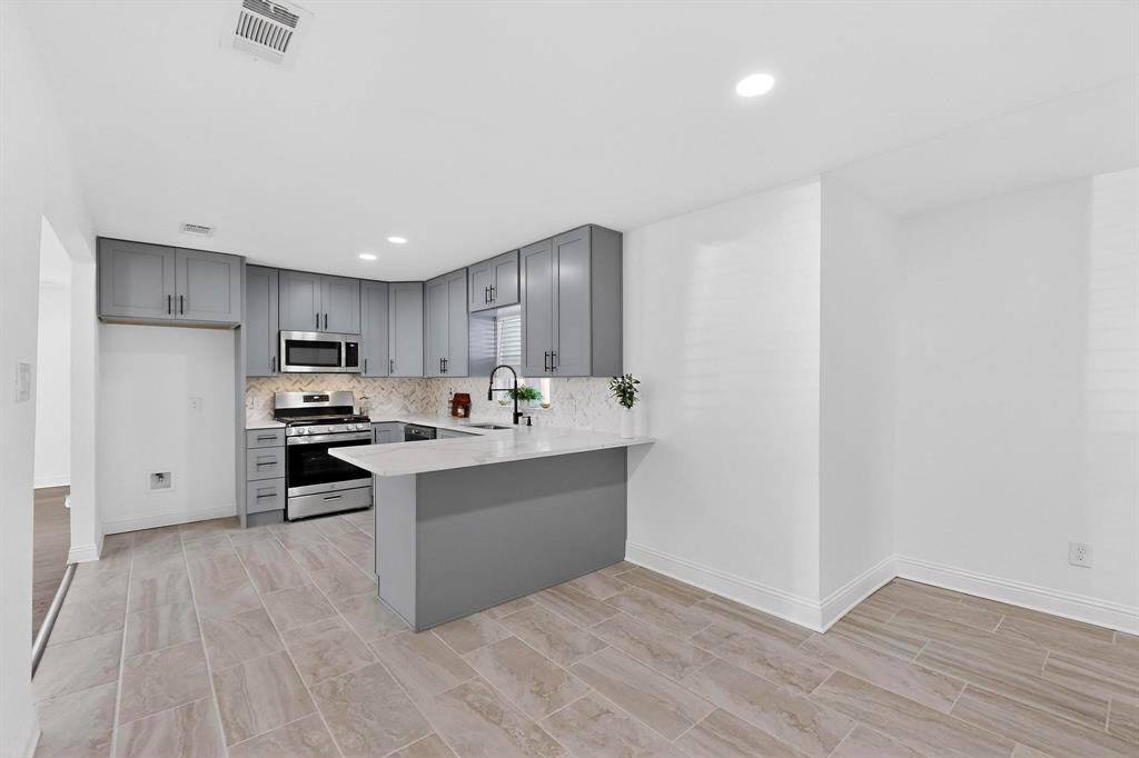 Walnut Hill Estates - Residential