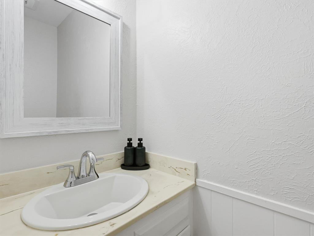 Ridglea Country Club Estates - Residential