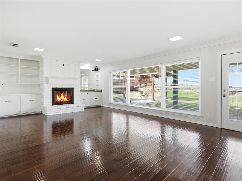 Ridglea Country Club Estates - Residential