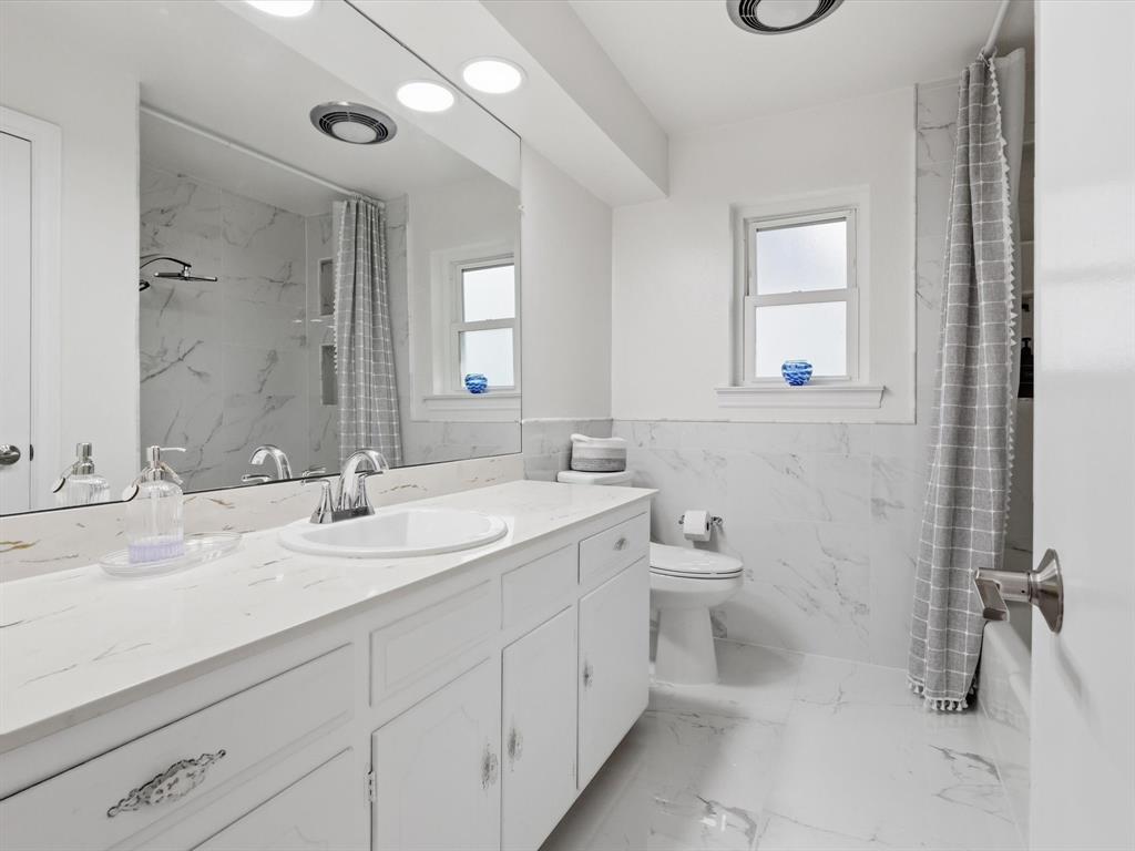 Ridglea Country Club Estates - Residential