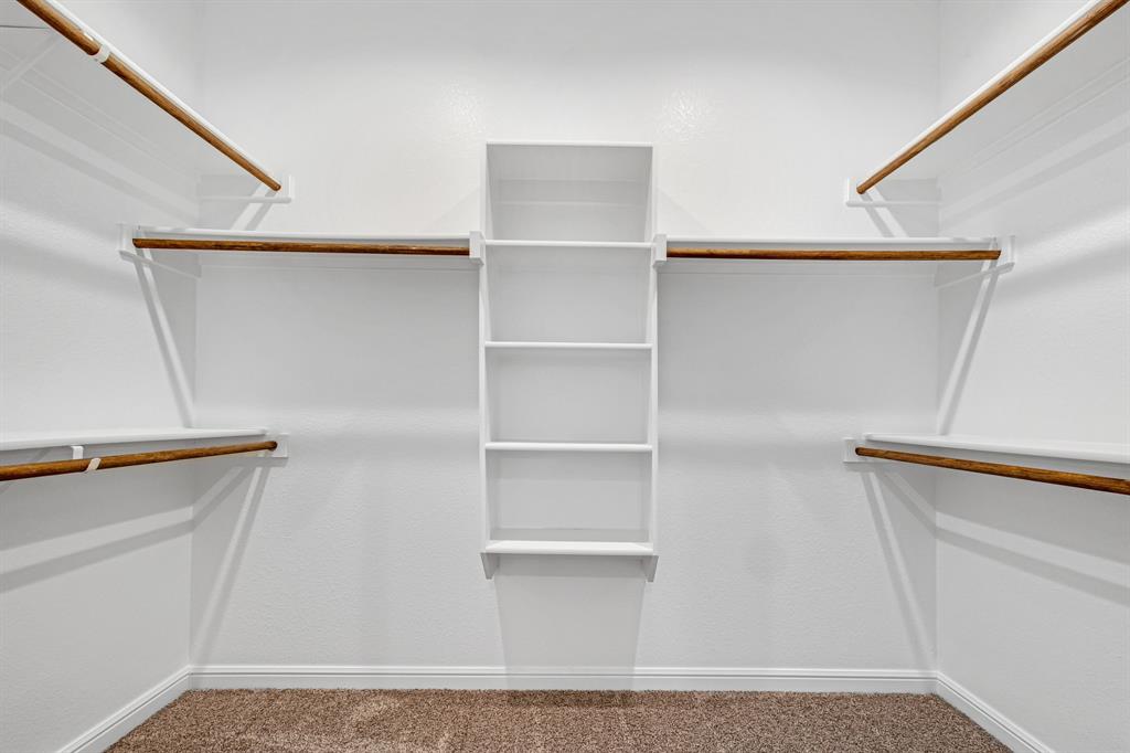 TRAILS OF ELIZABETH CREEK - Residential