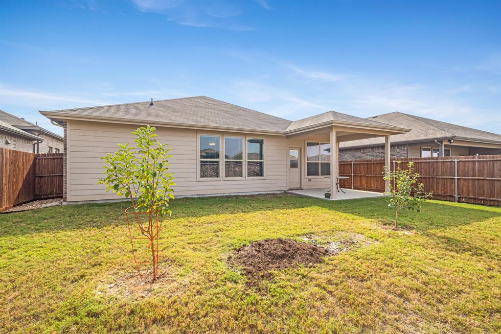 TRAILS OF ELIZABETH CREEK - Residential