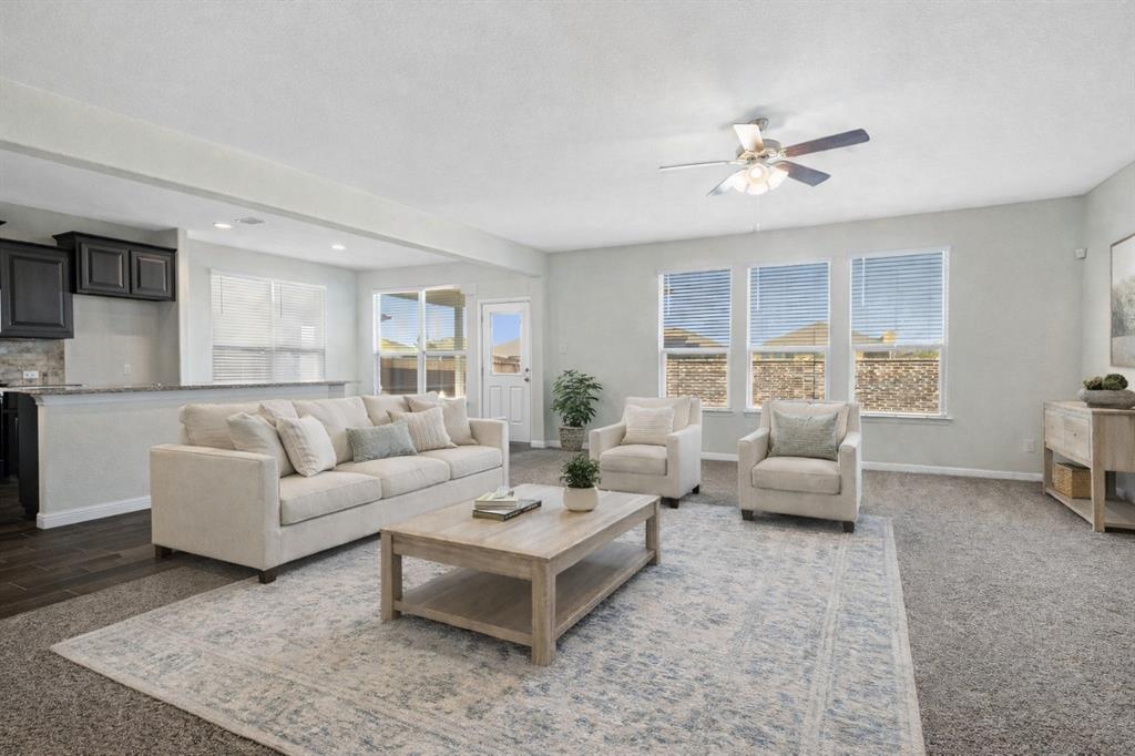 TRAILS OF ELIZABETH CREEK - Residential