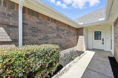 Tiny photo for 8016 Adcock Court, Fort Worth, TX 76137 (MLS # 21209642)