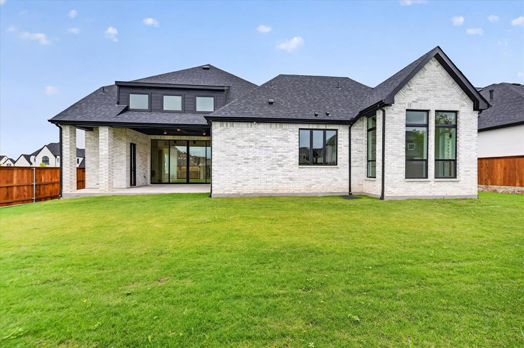 Mustang Lakes - Residential