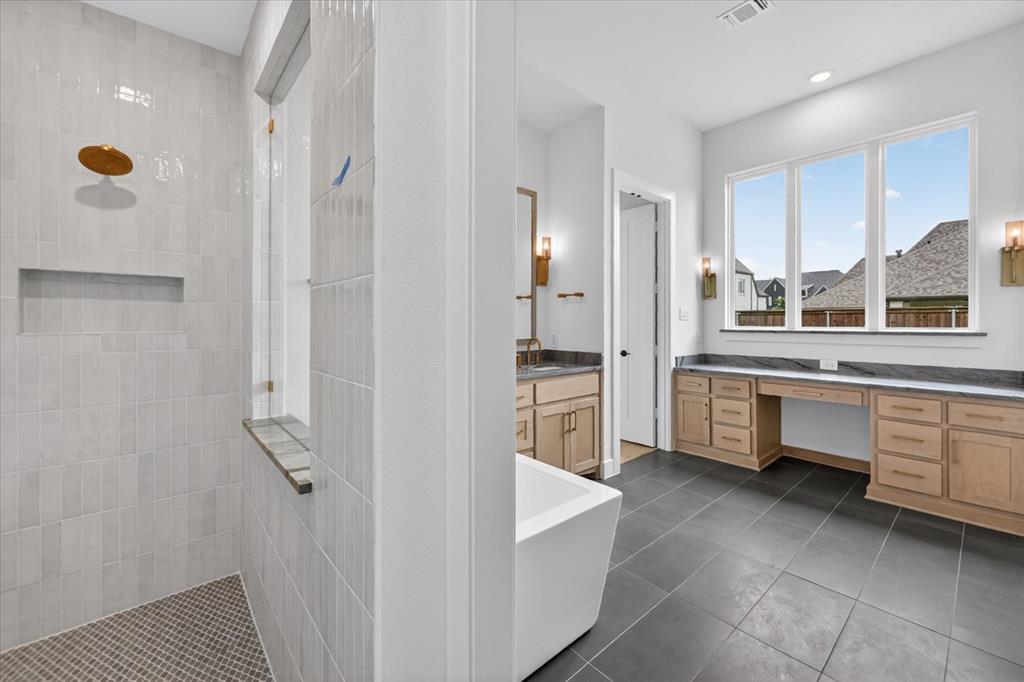 Mustang Lakes - Residential